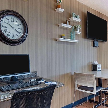 Microtel Inn & Suites By Wyndham Dry Ridge Esterno foto
