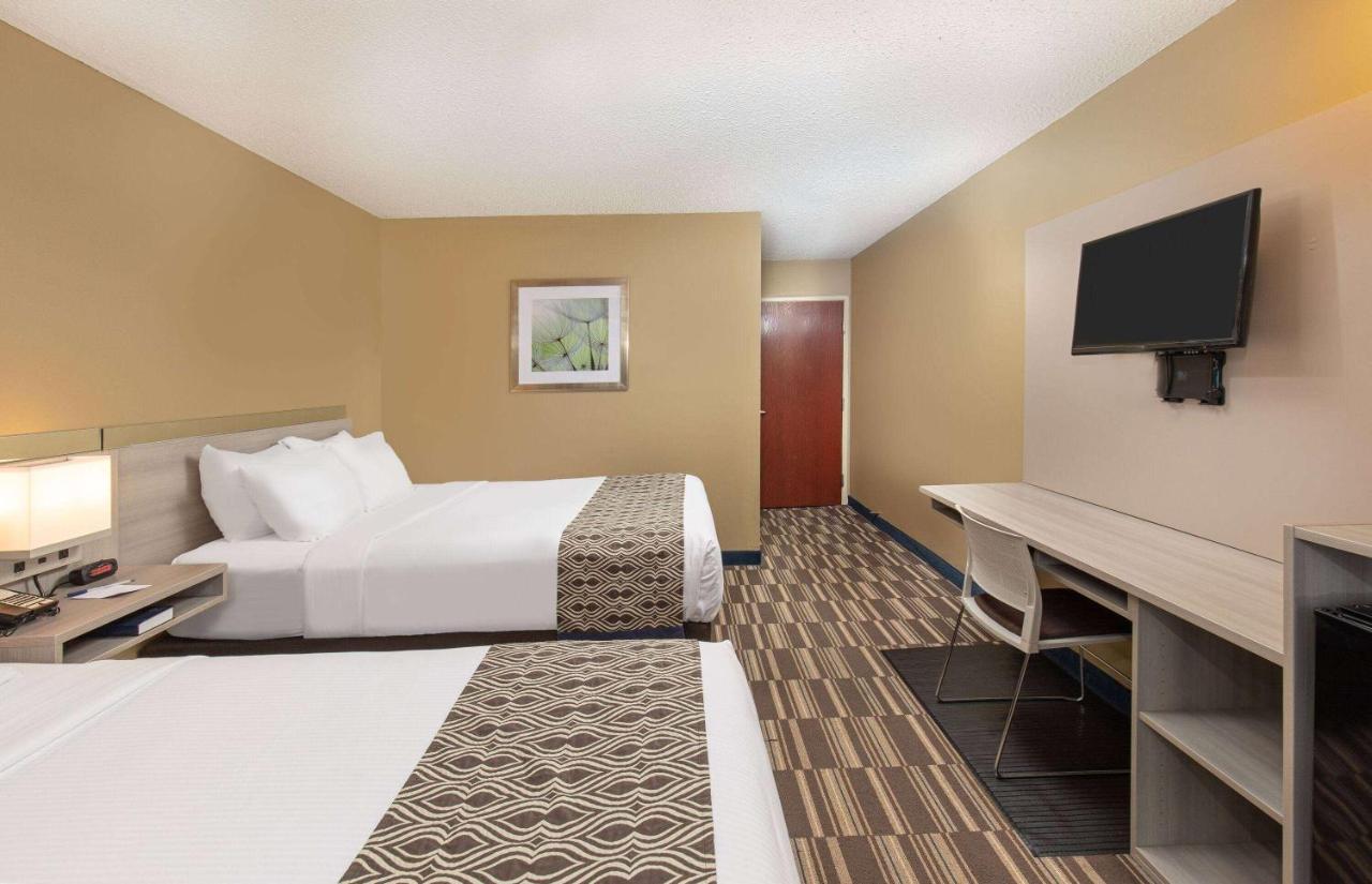 Microtel Inn & Suites By Wyndham Dry Ridge Esterno foto