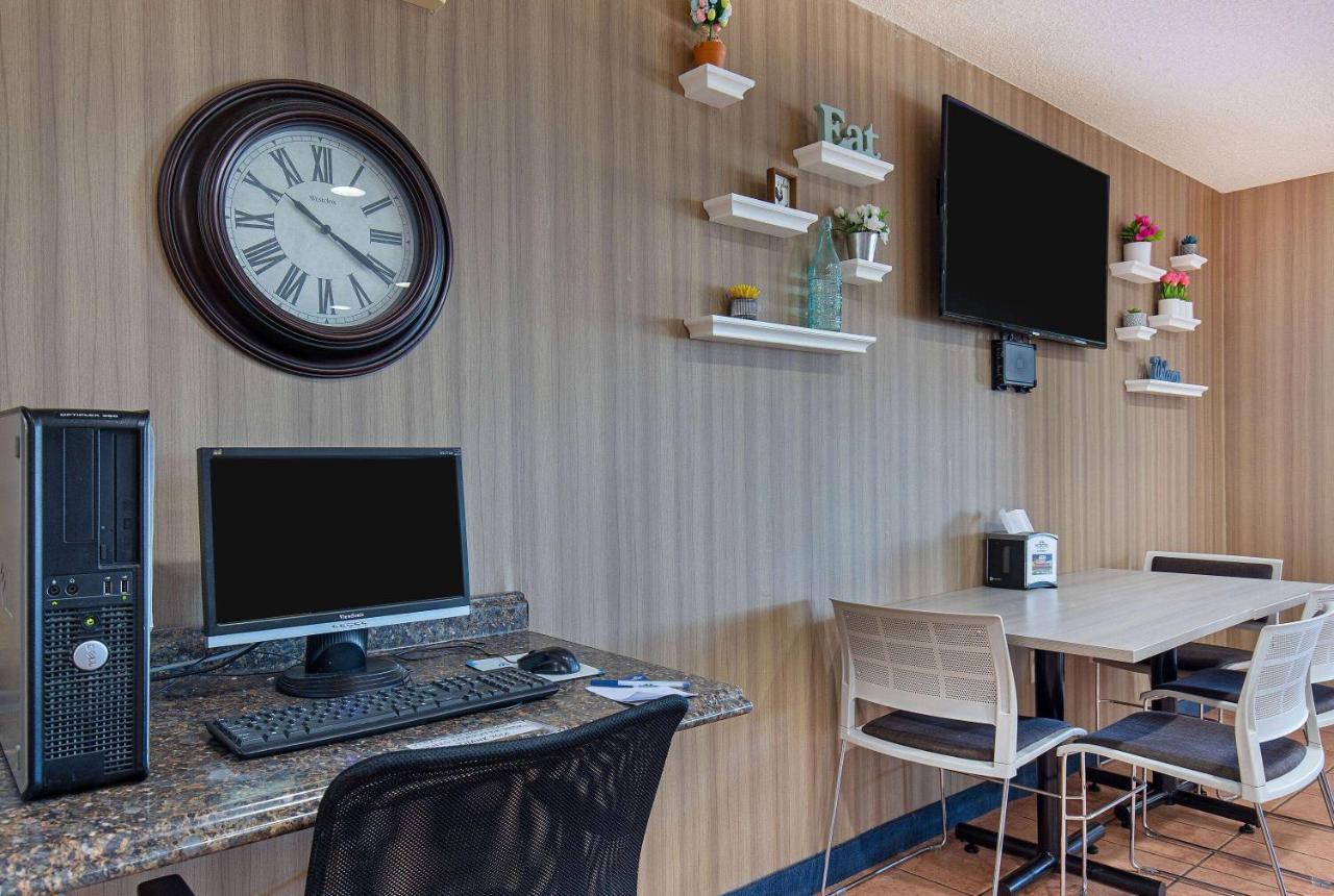 Microtel Inn & Suites By Wyndham Dry Ridge Esterno foto